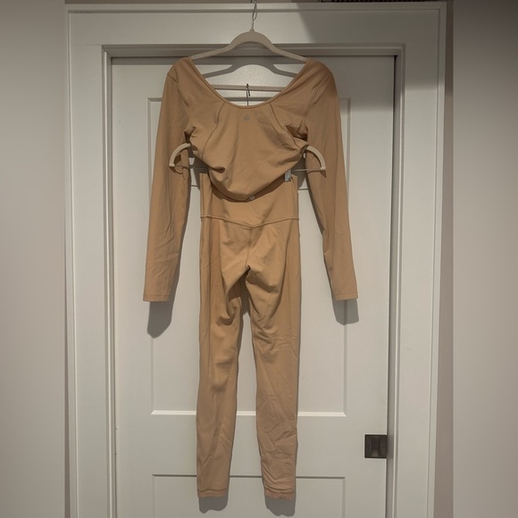 Lululemon Align high rise pant 28” - Picture 5 of 6